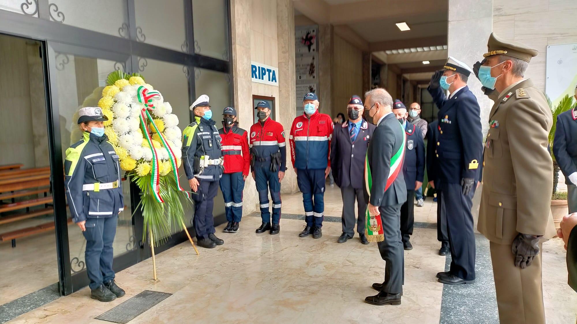 Commemorati tutti i defunti