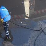 Via Mare, sottopasso allagato per i rifiuti accumulatisi nelle pompe