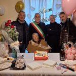 Compie 100 anni la signora Bice Piattoni